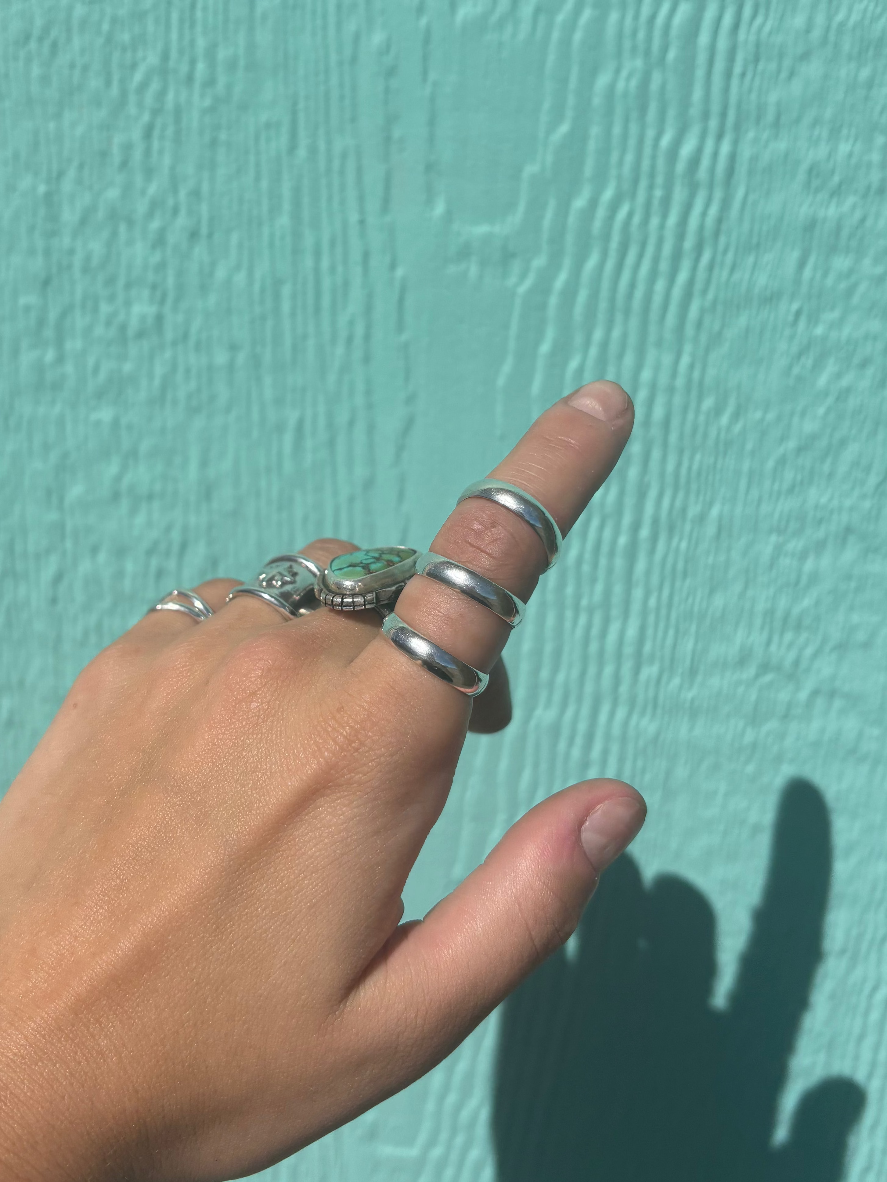 Thick Band Simple Stacker