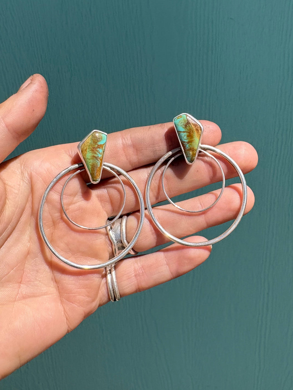 Kingman Double Hoop